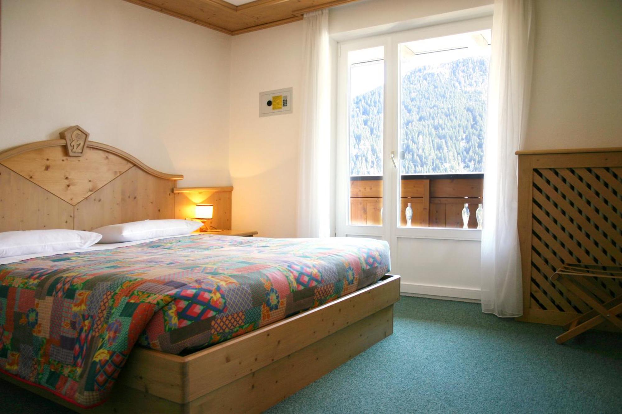 ויגו די פאסה Hotel Cima Dodici מראה חיצוני תמונה